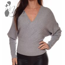 White Top with Jewelry Embellishment S/M