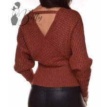 White Top with Jewelry Embellishment S/M