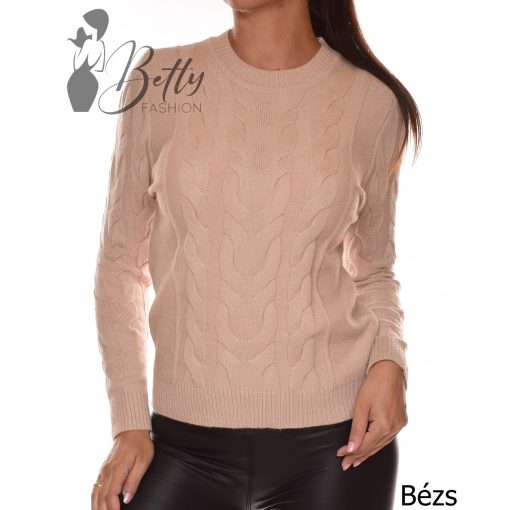 White Top with Jewelry Embellishment S/M