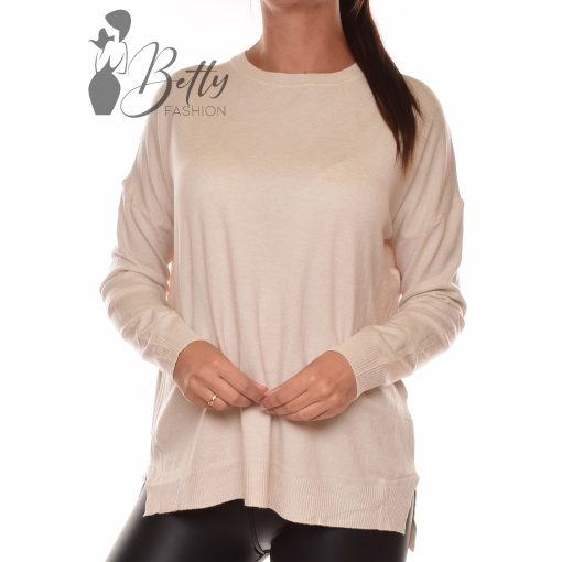 White Top with Jewelry Embellishment S/M