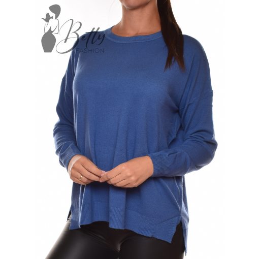 White Top with Jewelry Embellishment S/M