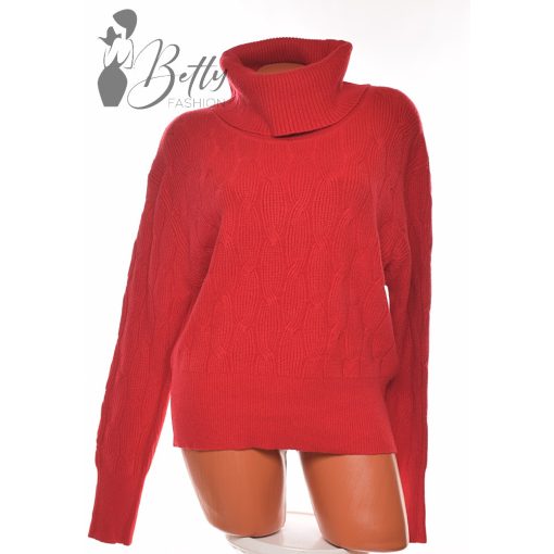 White Top with Jewelry Embellishment S/M