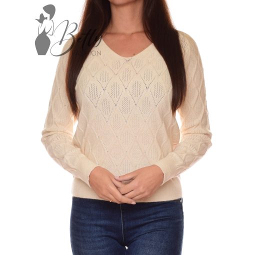 White Top with Jewelry Embellishment S/M