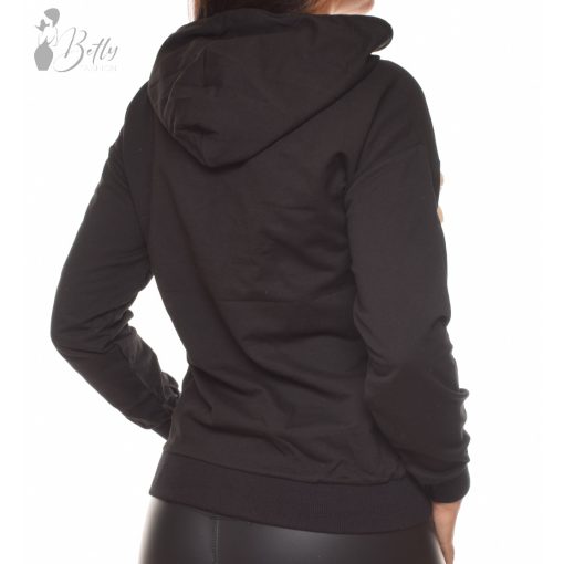 Mellnél zsebes és macis pulóver S, M, L, XL