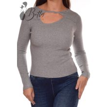 White Top with Jewelry Embellishment S/M