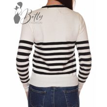 White Top with Jewelry Embellishment S/M