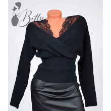 White Top with Jewelry Embellishment S/M