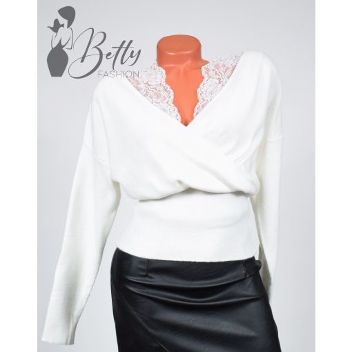 White Top with Jewelry Embellishment S/M
