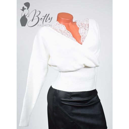 White Top with Jewelry Embellishment S/M