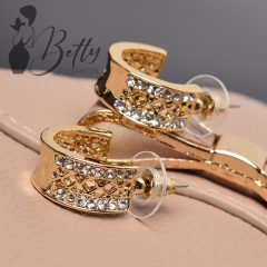 Félkör alakú strasszköves fülbevaló