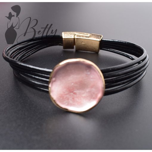 5 soros műbőrhatású, fémdíszes karkötő