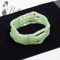 Halványzöld színű, 5 soros karkötő 