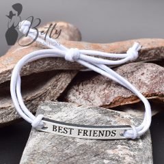 Best Friends, gumis karkötő