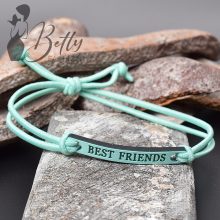 Best Friends, gumis karkötő