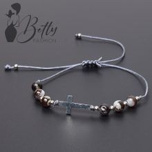 Márványmintás gyöngy és fémdíszes karkötő 