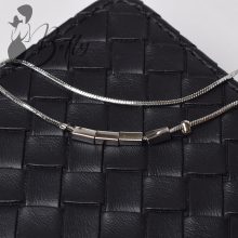 Dupla soros, fémdíszes karkötő