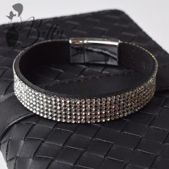 Strasszkő díszes karkötő