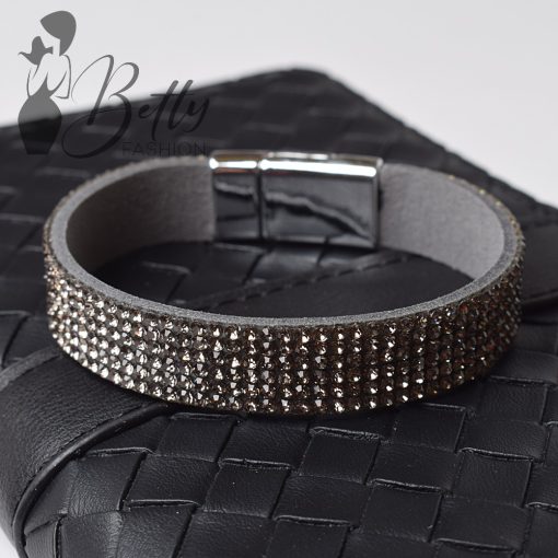 Strasszkő díszes karkötő