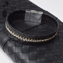 Strasszkő és csillámdíszes karkötő