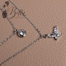 Alján dupla soros, medálos nyaklánc