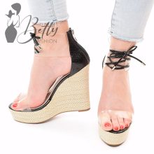 Fekete színű, telitalpú szandál