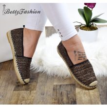 White Top with Jewelry Embellishment S/M