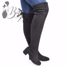 White Top with Jewelry Embellishment S/M