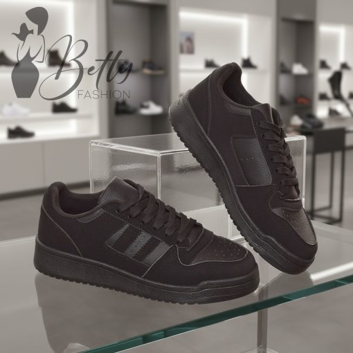 White Top with Jewelry Embellishment S/M