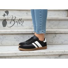 White Top with Jewelry Embellishment S/M