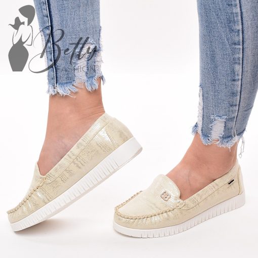 White Top with Jewelry Embellishment S/M