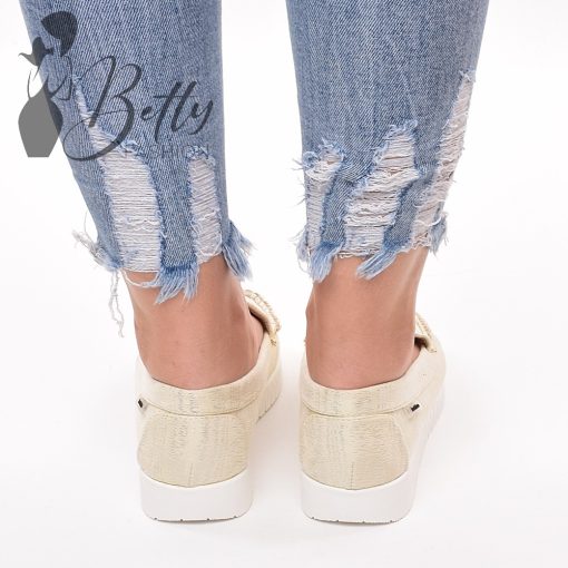 White Top with Jewelry Embellishment S/M