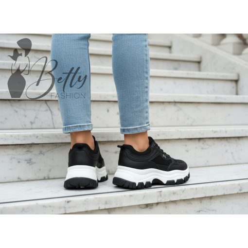 Fekete színű, platform sneaker