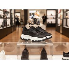 Fekete színű, platform sneaker