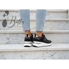 White Top with Jewelry Embellishment S/M