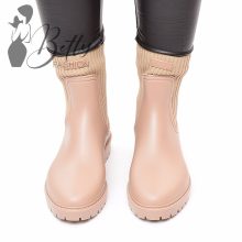 White Top with Jewelry Embellishment S/M