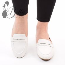 White Top with Jewelry Embellishment S/M