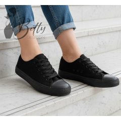 Fekete színű tornacipő