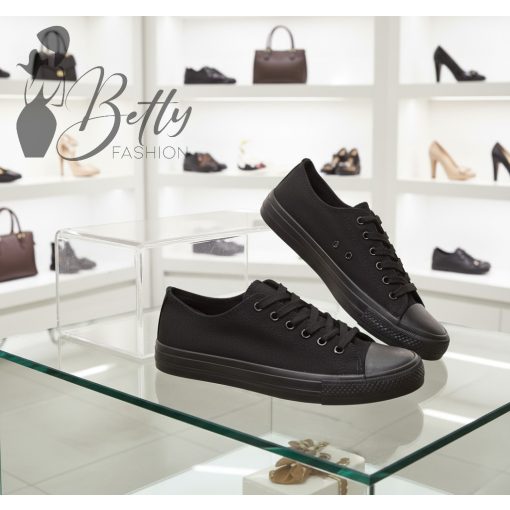 Fekete színű tornacipő