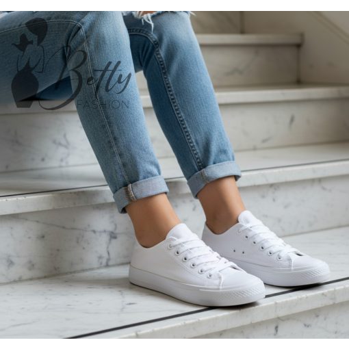 Fehér színű tornacipő