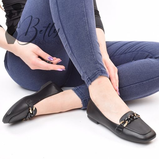 White Top with Jewelry Embellishment S/M