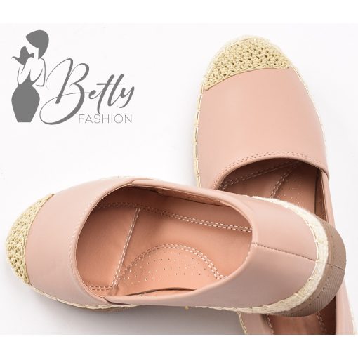 White Top with Jewelry Embellishment S/M