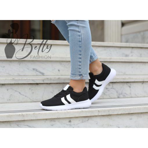 White Top with Jewelry Embellishment S/M