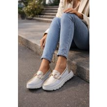 White Top with Jewelry Embellishment S/M