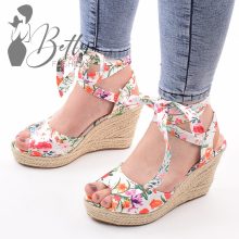 White Top with Jewelry Embellishment S/M