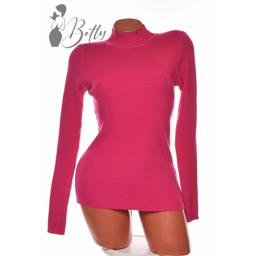 White Top with Jewelry Embellishment S/M