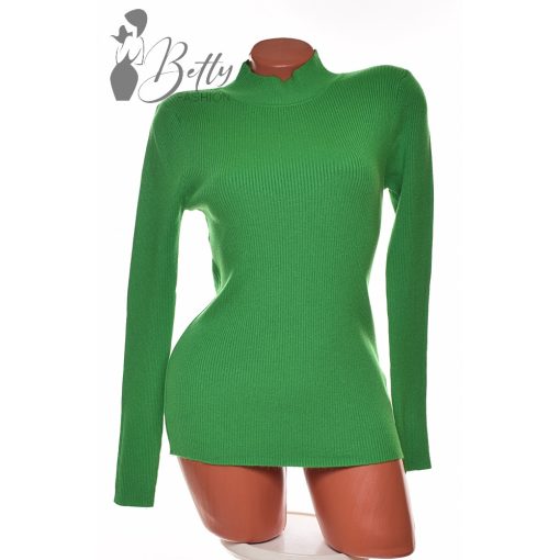 White Top with Jewelry Embellishment S/M