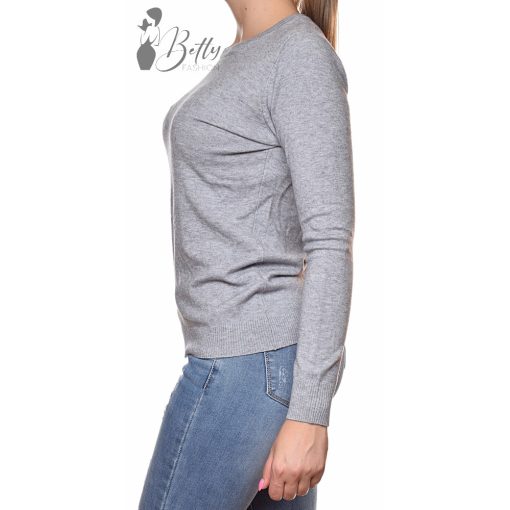 White Top with Jewelry Embellishment S/M