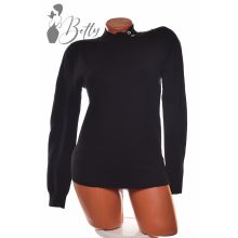 White Top with Jewelry Embellishment S/M