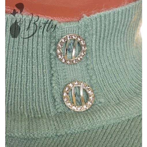 White Top with Jewelry Embellishment S/M