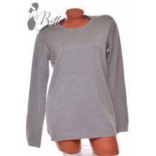 White Top with Jewelry Embellishment S/M